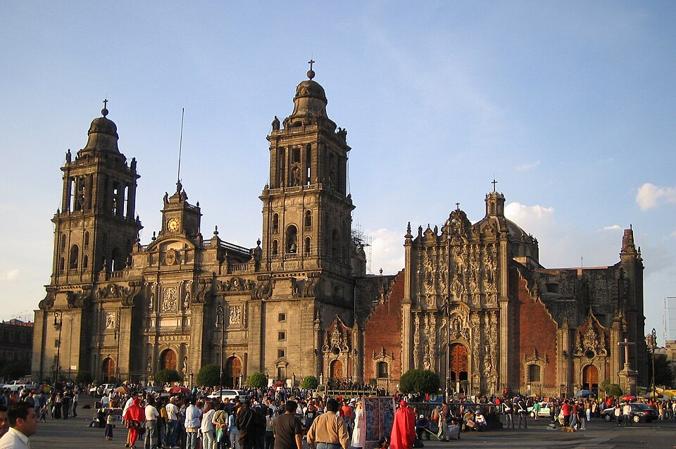 Datoteka:Zocalo cathedral.jpg