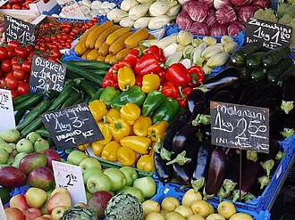 Povrće bugarskih povrtlara na bečkoj tržnici Naschmarkt