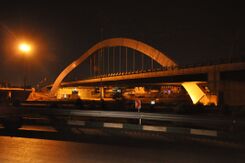 Most Džavadije noću