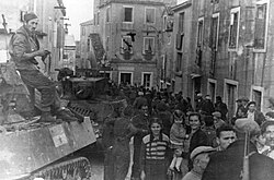 "Stuarti" 1. tenkovske brigade 8. korpusa i 1. dalmatinska brigada, Šibenik, 1944.