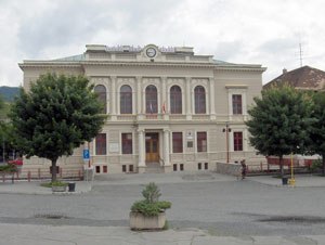 Zgrada gradskoga poglavarstva u Dobšini