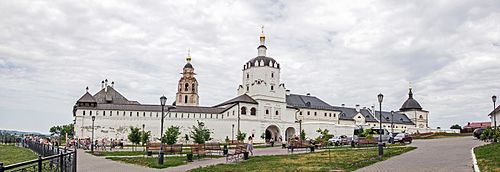 Ulaz u Samostan Uznesenja Gospinog na Svijažsku