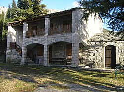 Zavičajna kuća u Hutovu