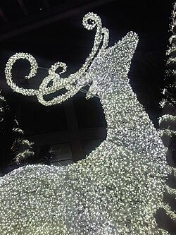 Sob izrađen od božićnih svjetala