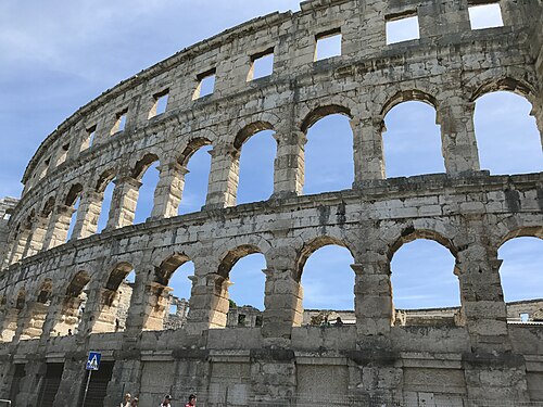 Pula