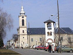 Katolička i pravoslavna crkva (zvonik) u Bajmaku