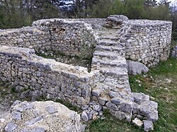 Ruševine starog grada "Fortica"