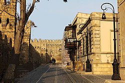 Utvrđeni grad Baku sa Širvanšahovom palačom i Tornjem djeva