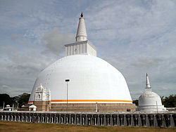Ruvanvelisaya dagoba u Anuradhapuri