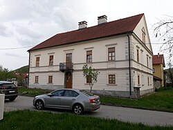 Župni dvor, Trg Marka Mesića 14