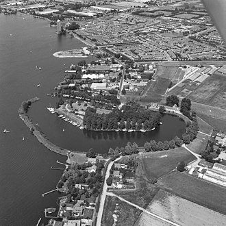 Zračna fotografija Aalsmeera 1977. godine