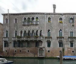 Palazzo Loredan Gheltoff