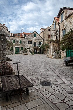 Pogled na Škor sa sjevera.