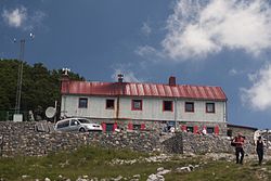 Planinarski dom Zavižan