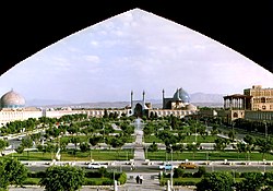 Trg Nakš-e Džahan u Isfahanu