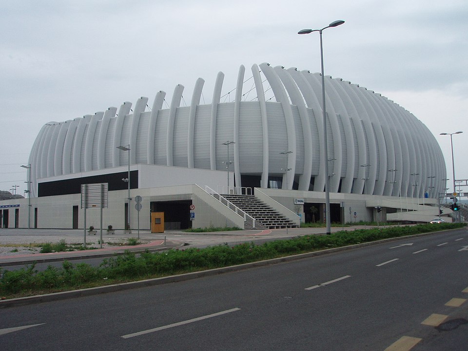 Datoteka:Arena Zagreb - panoramio.jpg
