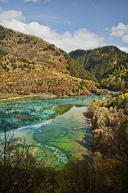Slikovito i povijesno područje doline Jiuzhaigou